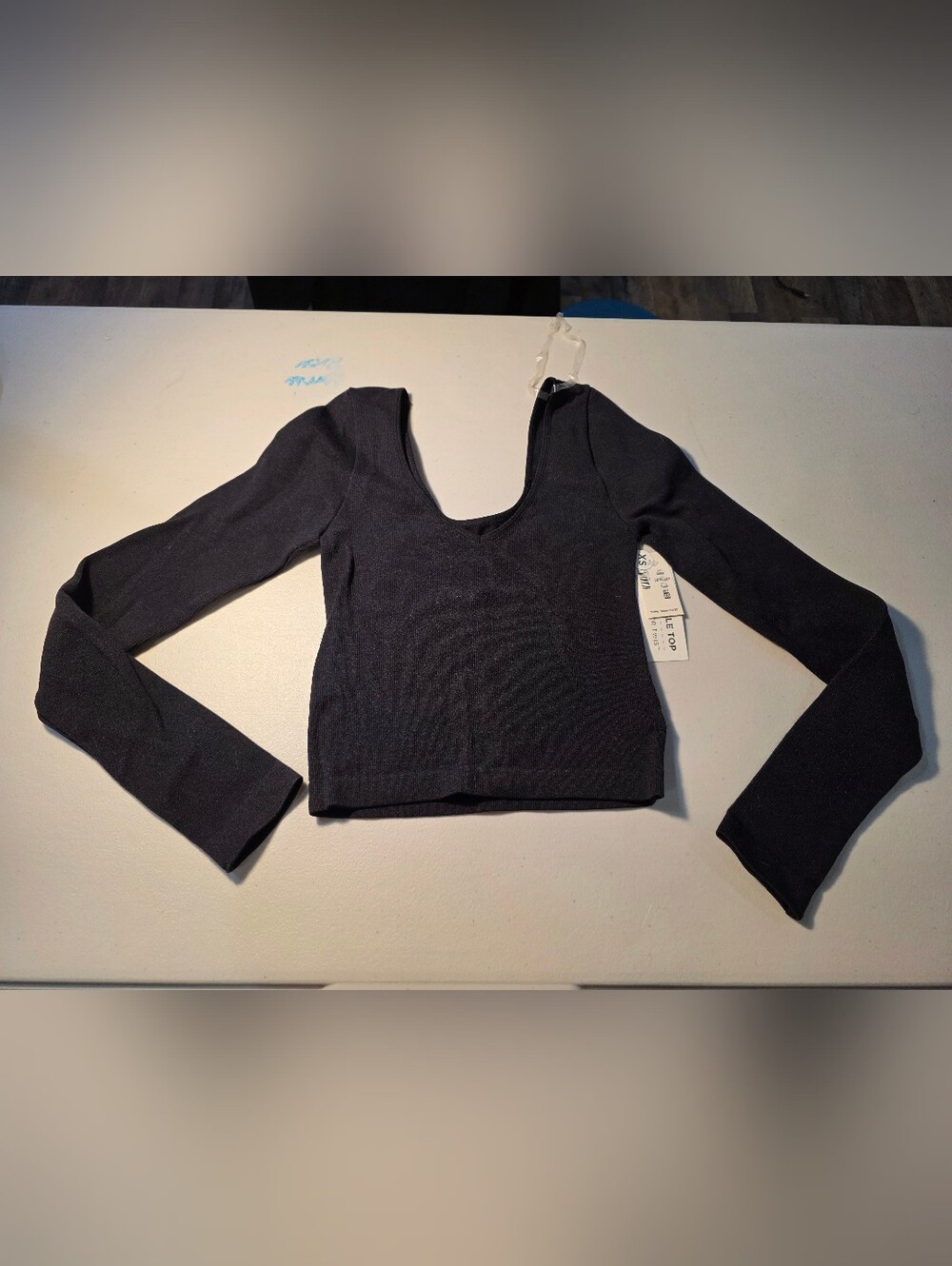 Black Ribbed Long-Sleeve Crop Top